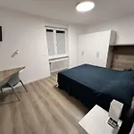 Mary Тарвизио
